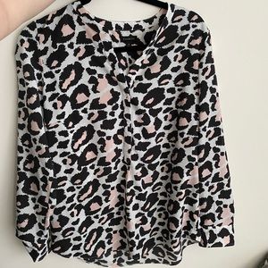 Leopard print long blouse